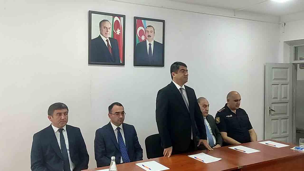 Seymur Orucov vətəndaşların müraciətlərini dinlədi - FOTOLAR